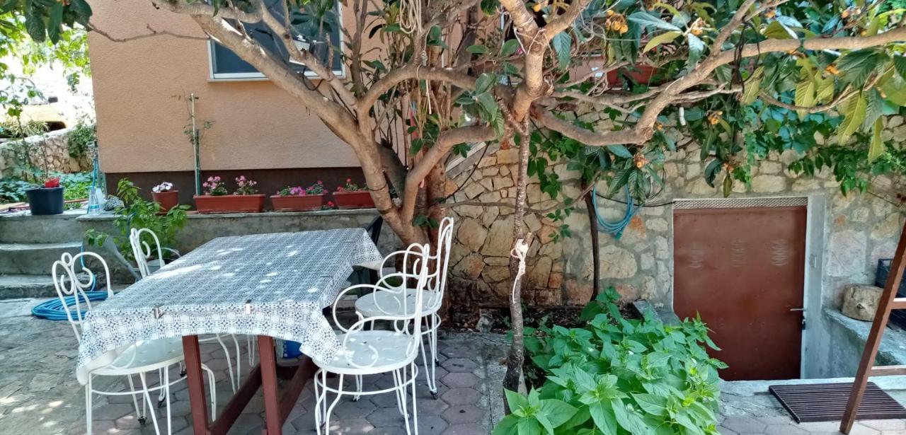 Apartments Bilo Near Primosten Luaran gambar