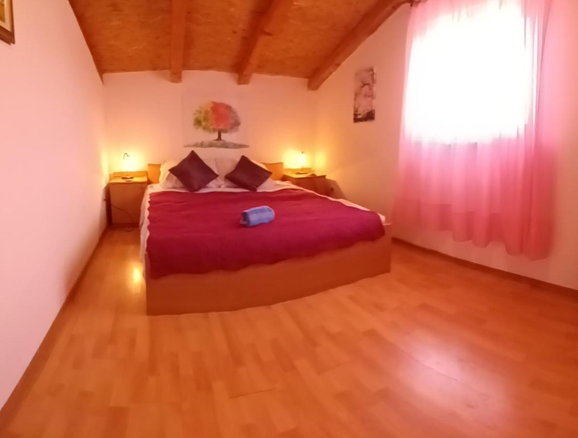 Apartments Bilo Near Primosten Luaran gambar