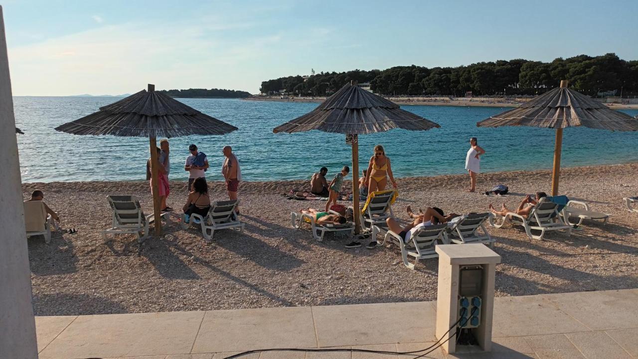 Apartments Bilo Near Primosten Luaran gambar