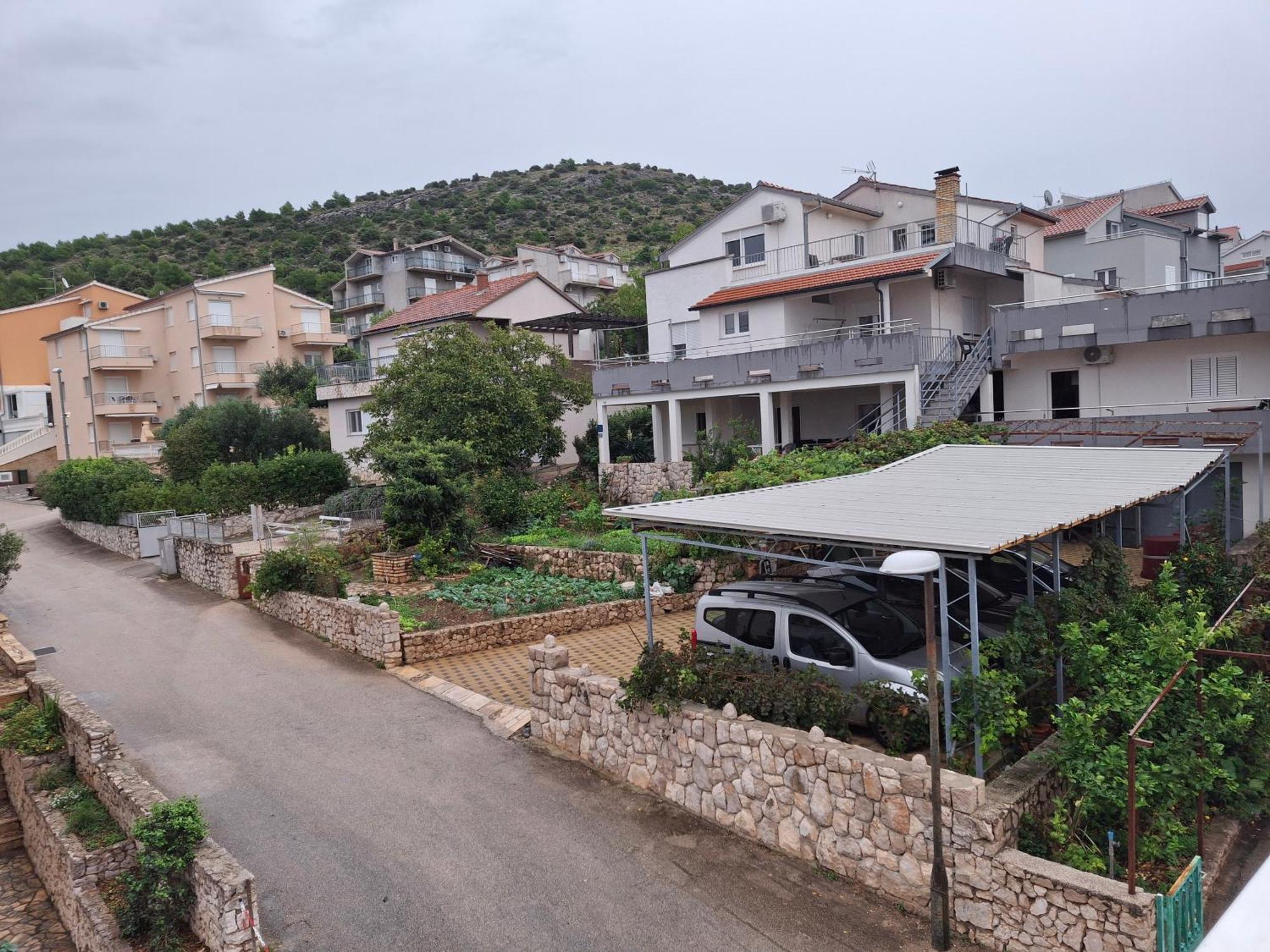 Apartments Bilo Near Primosten Luaran gambar