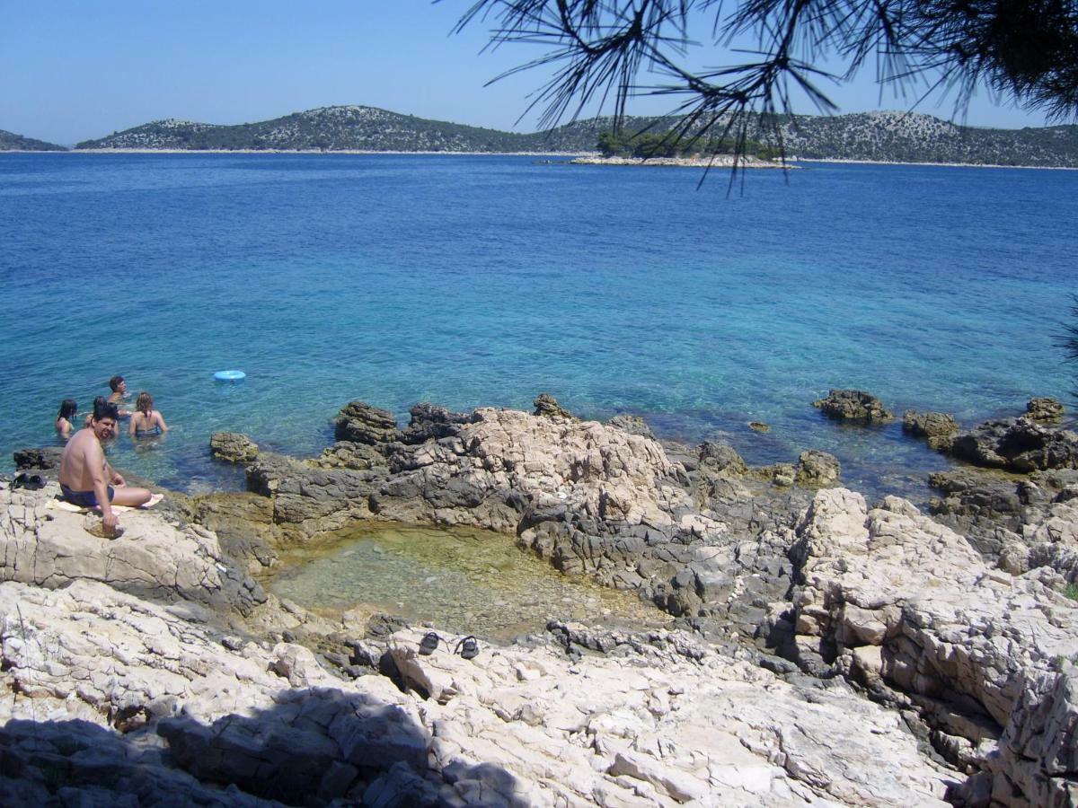 Apartments Bilo Near Primosten Luaran gambar
