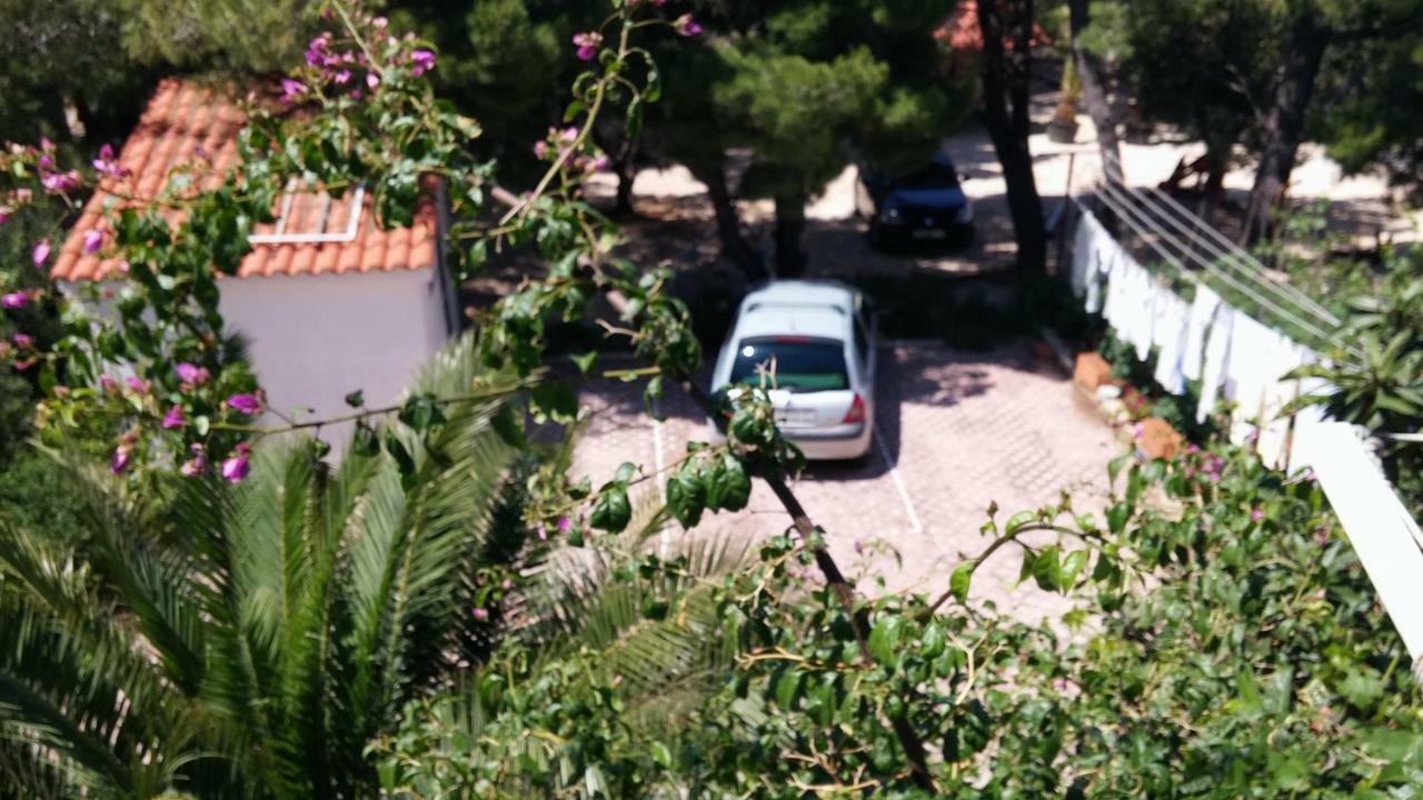 Apartments Bilo Near Primosten Luaran gambar